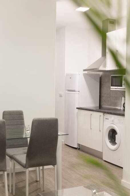 Comodo Y Agradable Estudio En Madrid Centro A2 Buitenkant foto